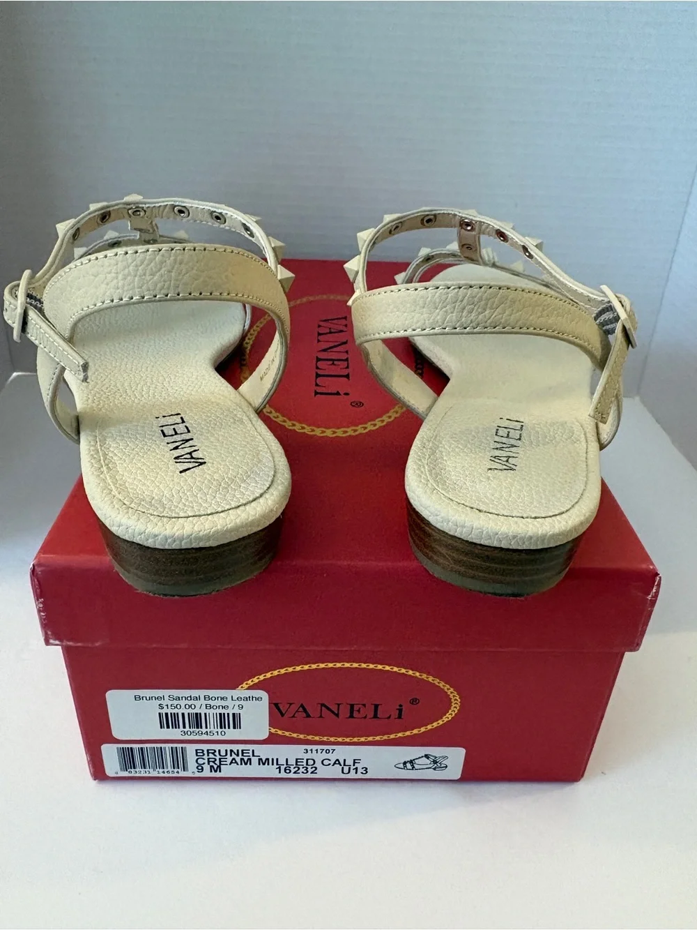Vaneli brunel leather